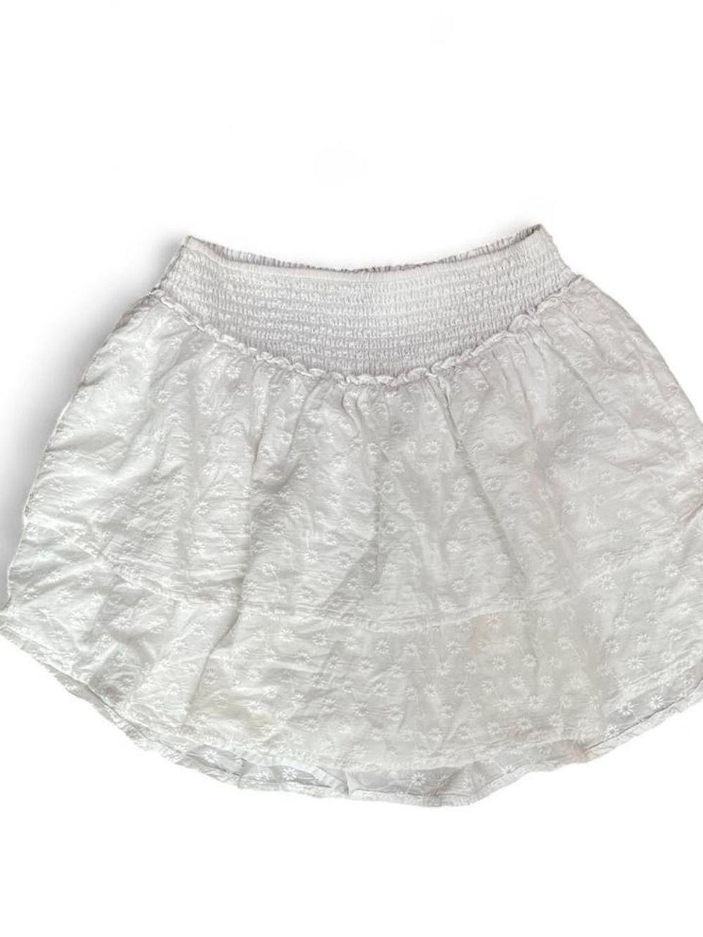Hollister ultra high rise White Eyelet Smocked Waist Mini Skort